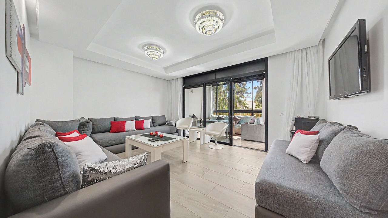 Photo of Livingroom in Tamrhakht