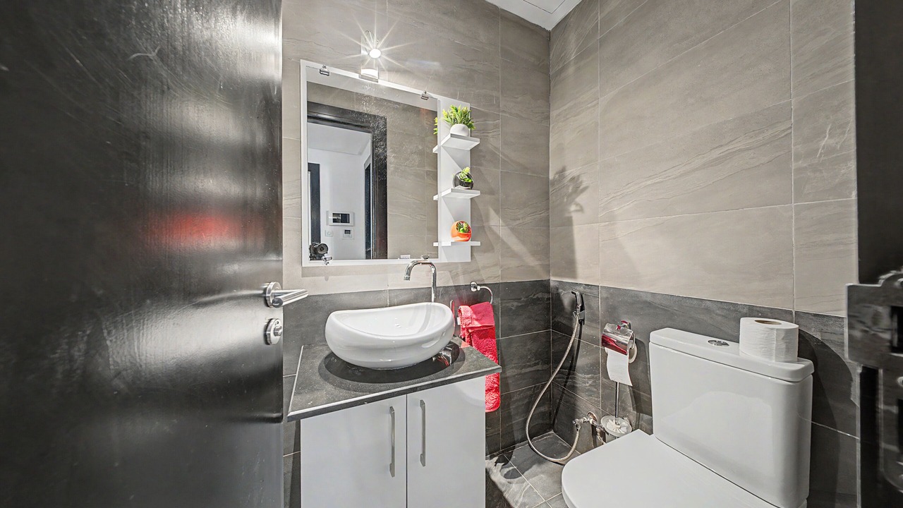 Photo of Bathroom in Tamrhakht