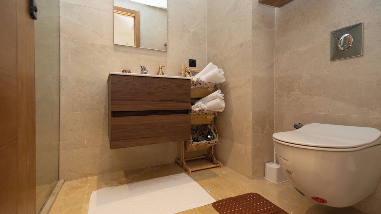 Photo of Bathroom in Belvedere