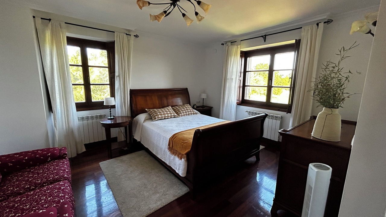 Photo of Bedroom in Carasa