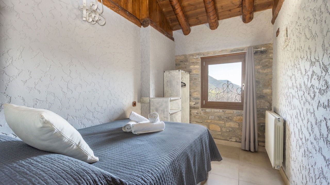 Photo of Bedroom in Borrastre