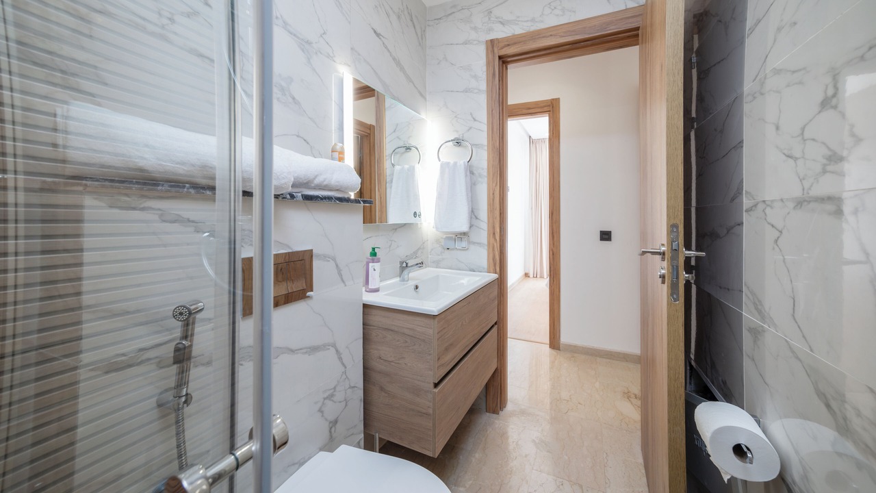 Photo of Bathroom in Founty