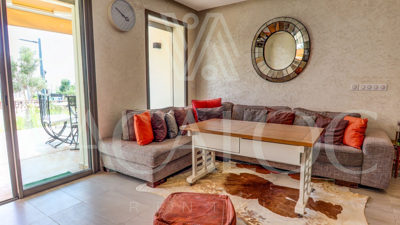 Photo of Livingroom in Tamrhakht