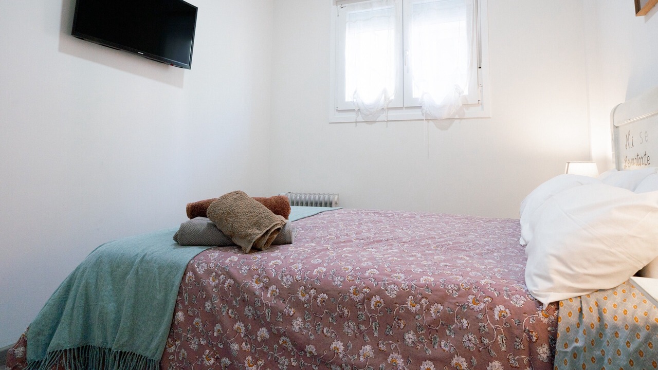 Photo of Bedroom in Llanes