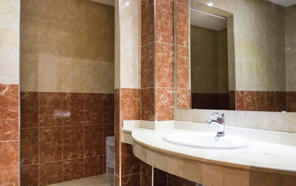 Photo of Bathroom in Secteur Touristique