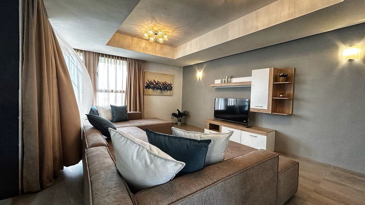 Photo of Livingroom in Tamrhakht