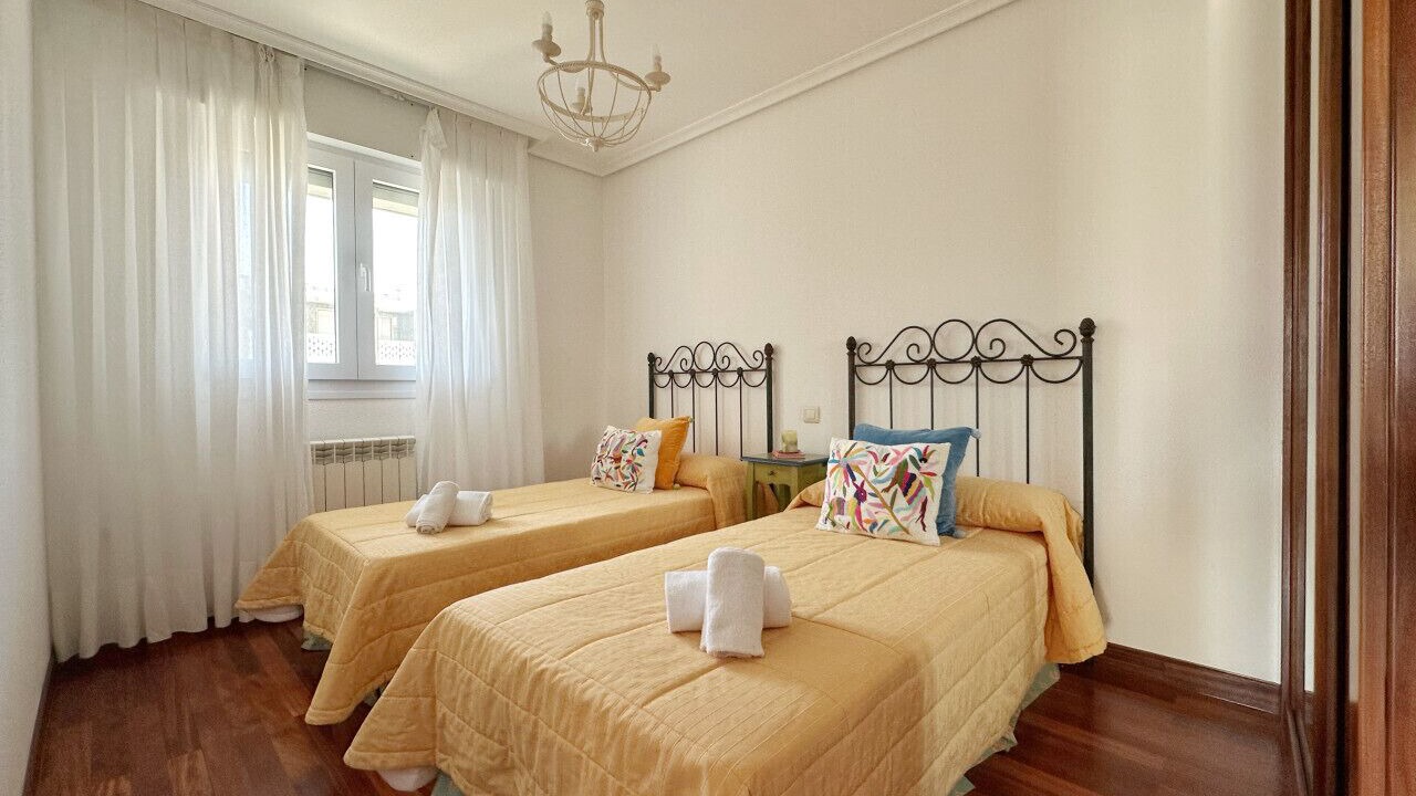 Photo of Bedroom in Somo