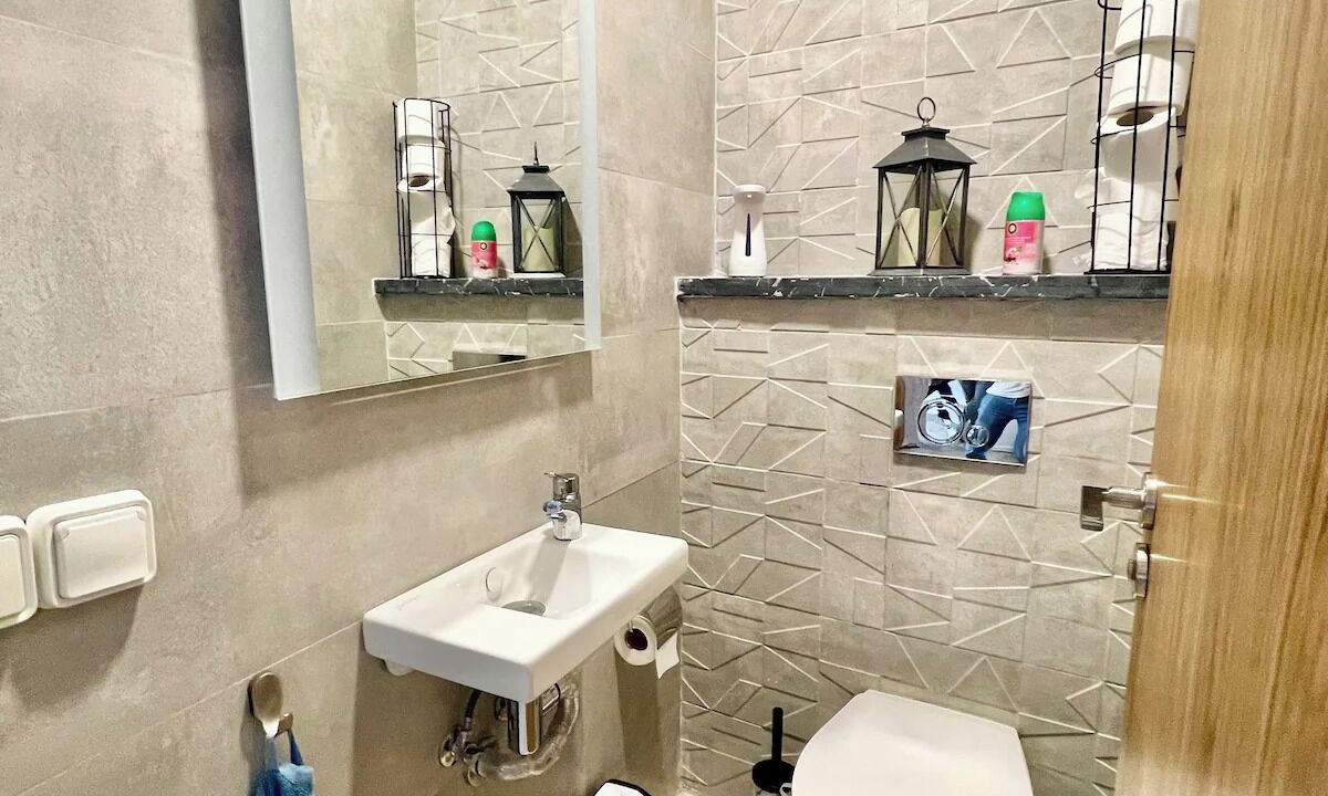 Photo of Bathroom in Quartier Industriel