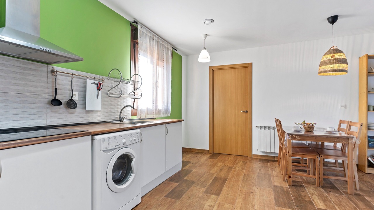 Photo of Kitchen in Santianes de Ola