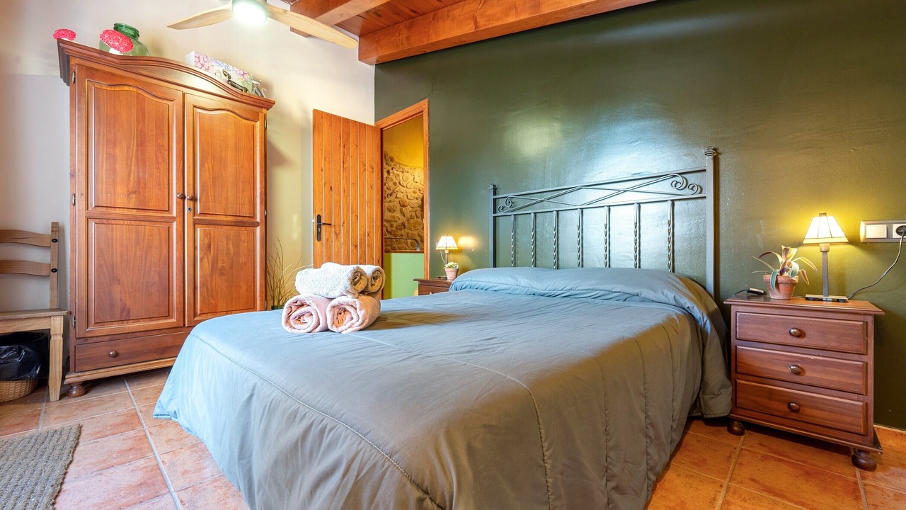 Photo of Bedroom in Bot