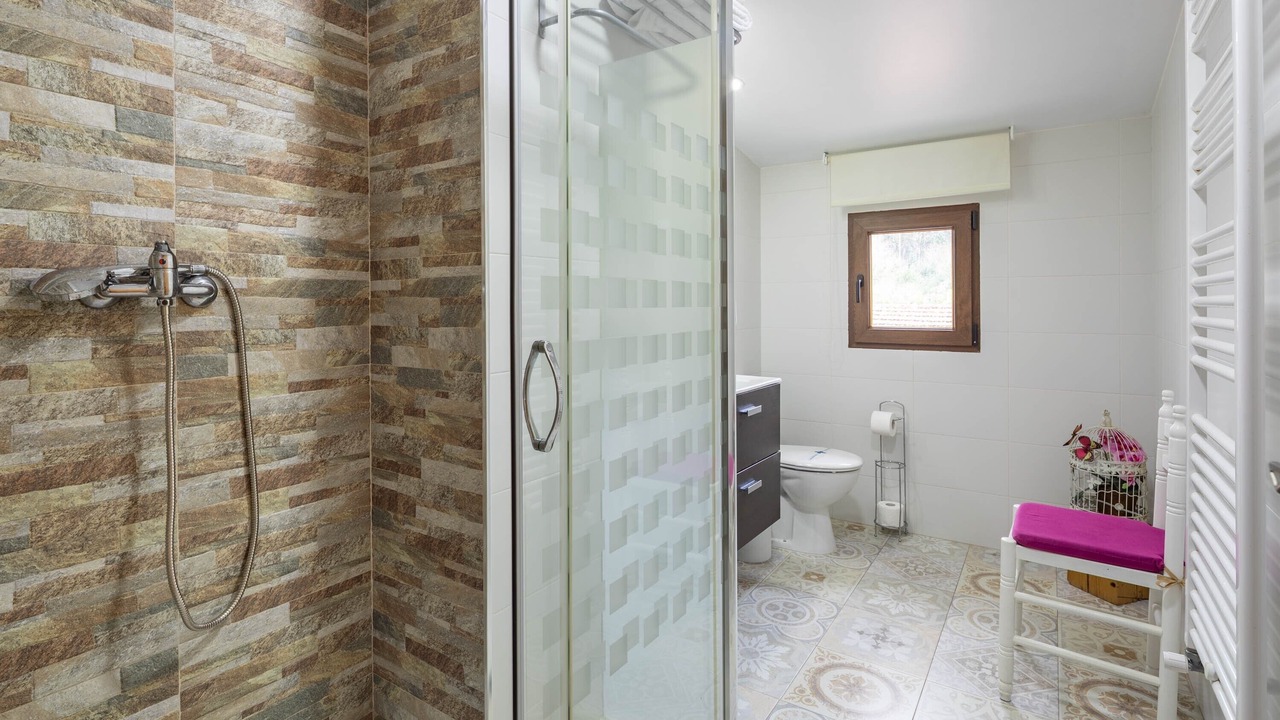 Photo of Bathroom in Barro