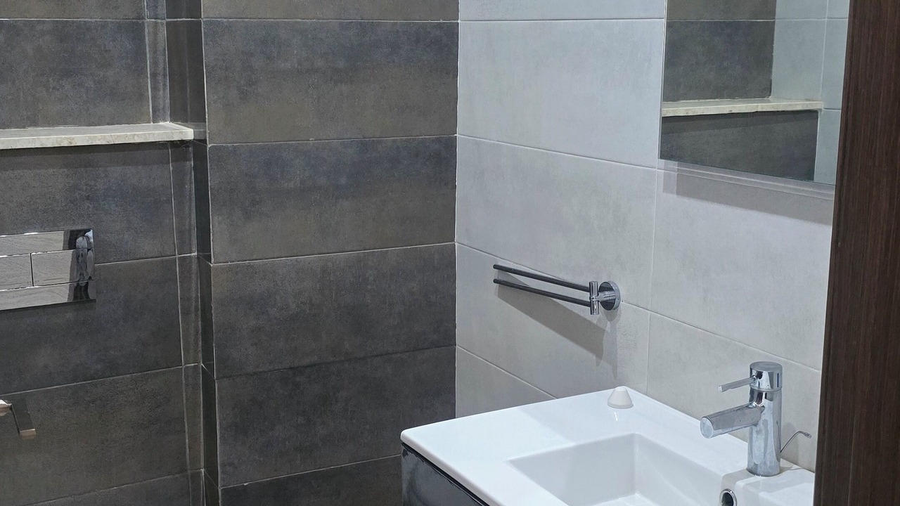 Photo of Bathroom in Founty