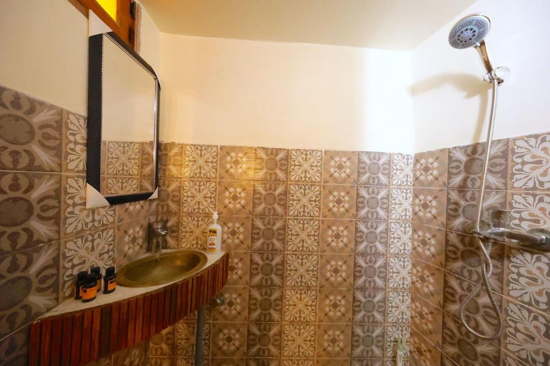 Photo of Bathroom in Quettanine