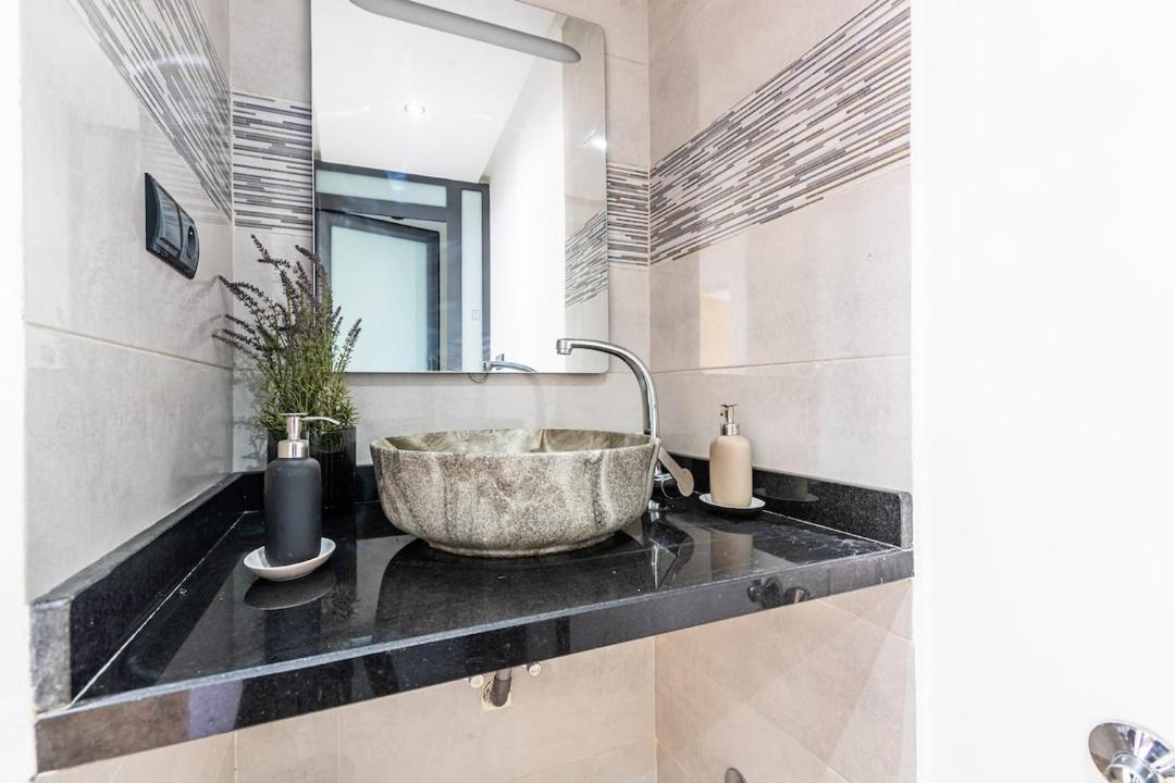 Photo of Bathroom in Tamrhakht