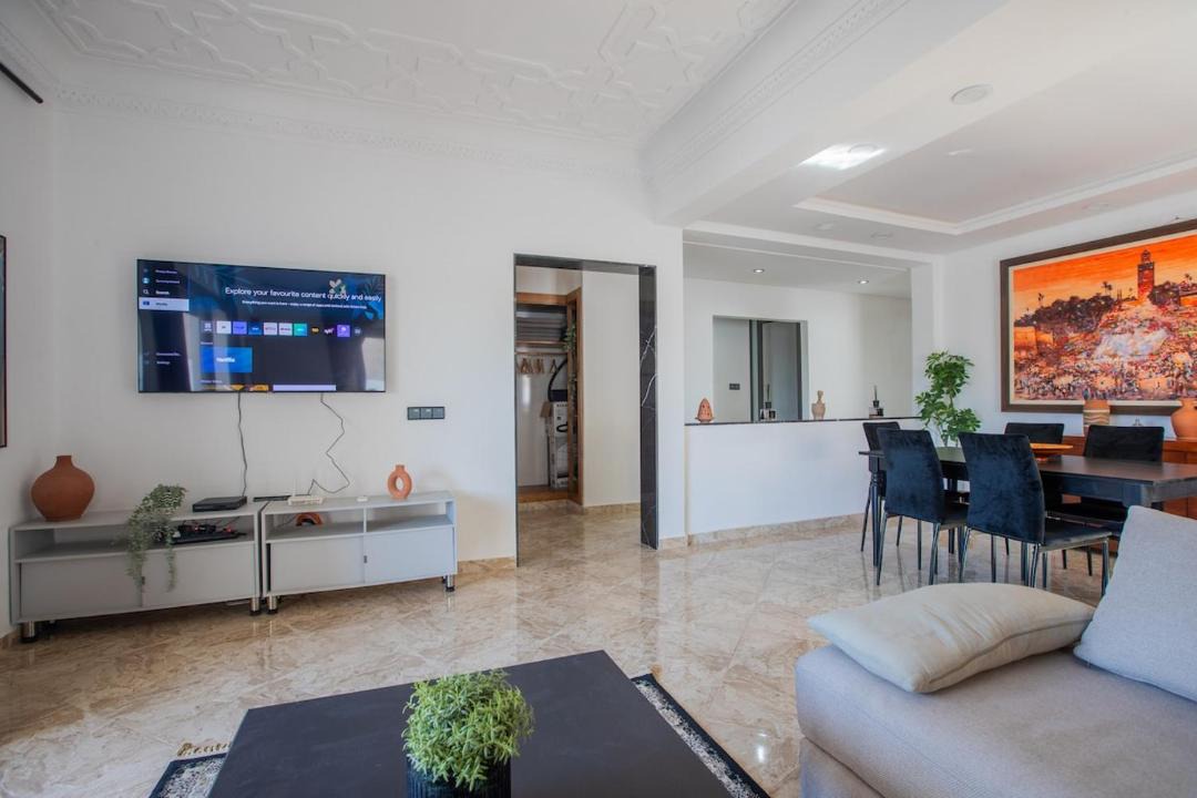 Photo of Livingroom in Tamrhakht