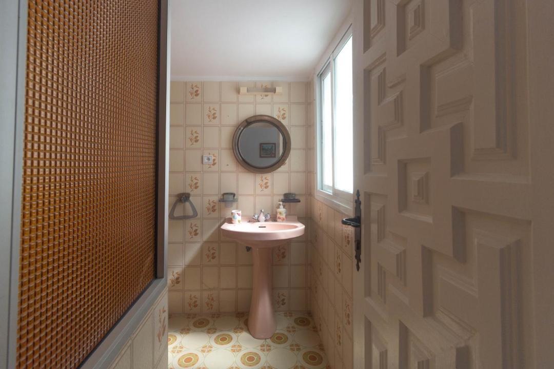 Photo of Bathroom in Miramar