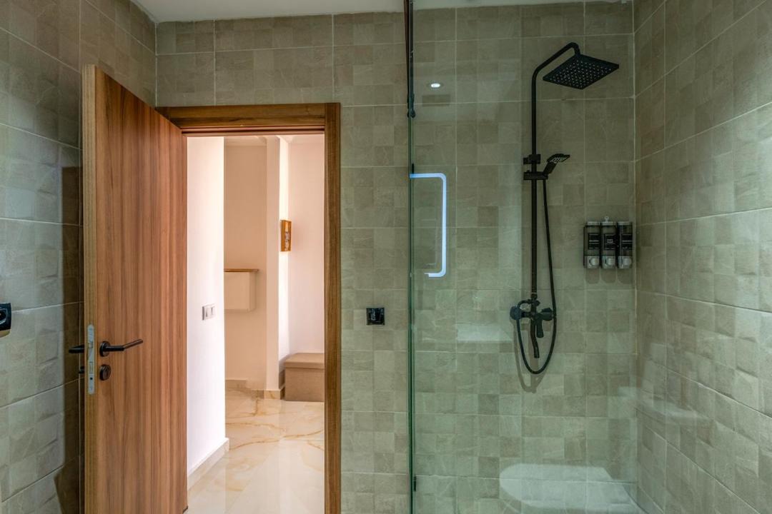 Photo of Bathroom in Saada