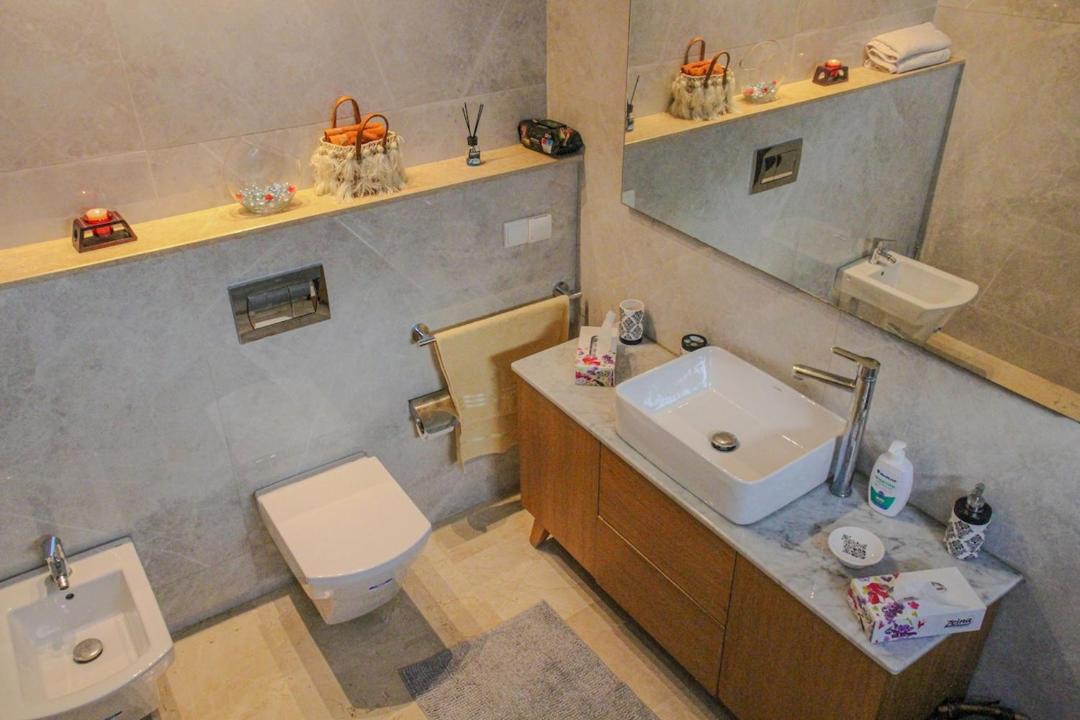 Photo of Bathroom in Secteur Touristique
