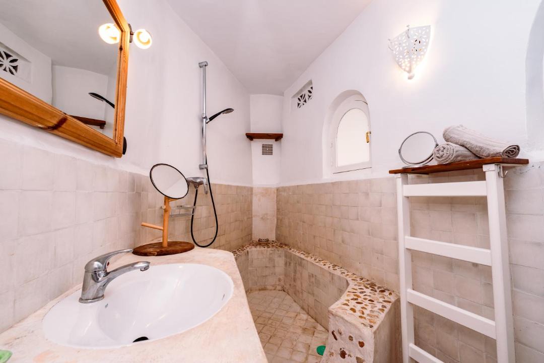Photo of Bathroom in Chbanat