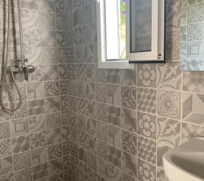 Photo of Bathroom in Cite Charaf