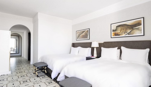 Deluxe Room, 2 Queen Beds, Balcony (Deluxe Gold)