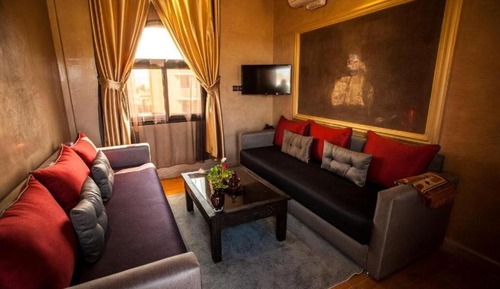 Superior Apartment