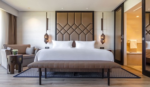 Garden View King Room