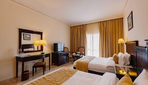 Superior Twin Room, Pool View
