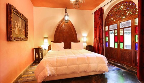Suite (Ambassador)