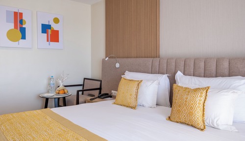 Deluxe Room King Size Bed Pool View