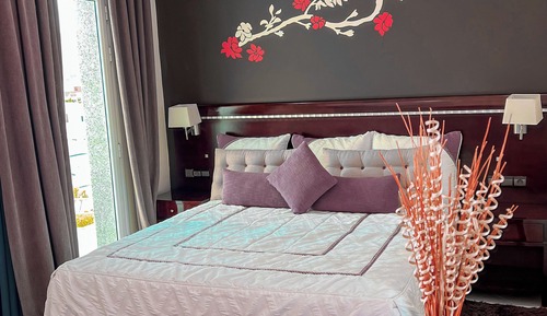 Standard Double Room, 1 King Bed, Non Smoking