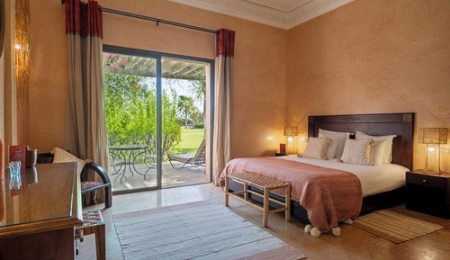 Deluxe Double Room, Garden View