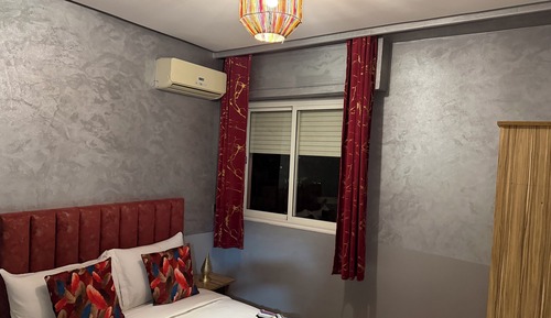 Comfort Studio, City View