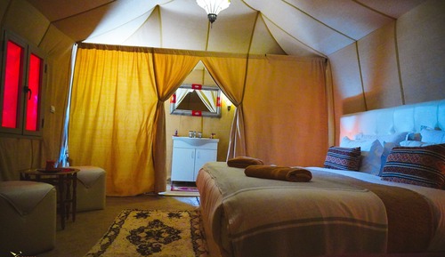 Deluxe Double Room, Desert View