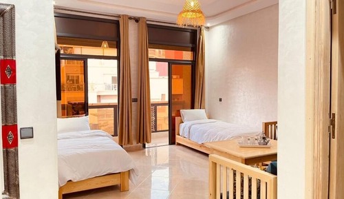 Comfort Penthouse, Balcony, Garden View