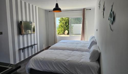 Triple Room with Sea View