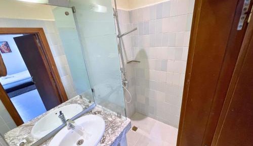 Quadruple Room with Private Bathroom