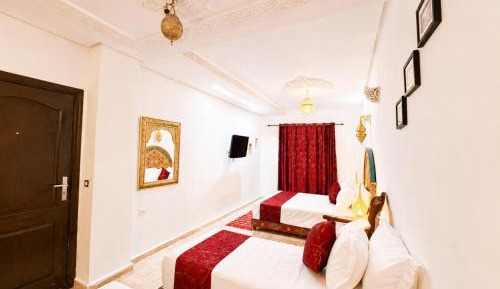 Deluxe Family Room