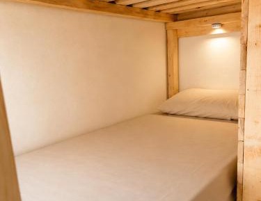 Bunk Bed in Mixed Dormitory Room