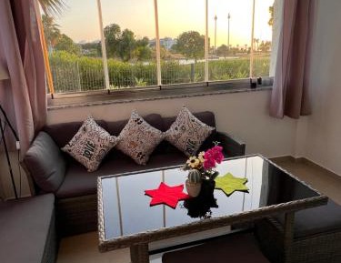 Apartment with Garden View