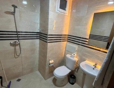 Twin Room with Bathroom