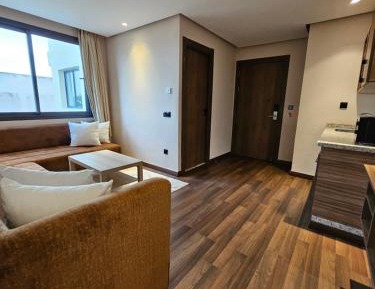 Deluxe Apartment