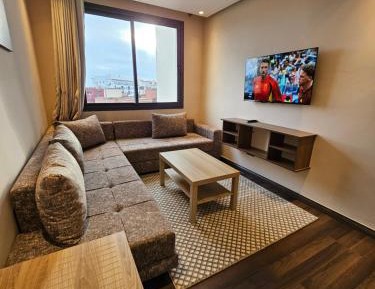 One-Bedroom Apartment with Ocean View