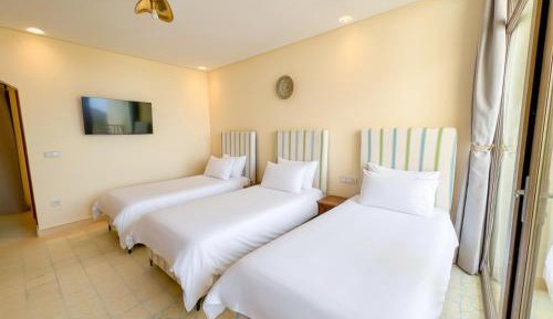 Triple Room with Sea View