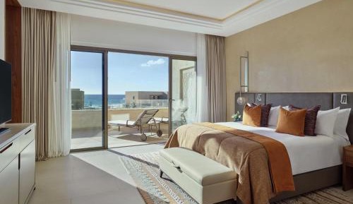 Fairmont One-Bedroom Suite