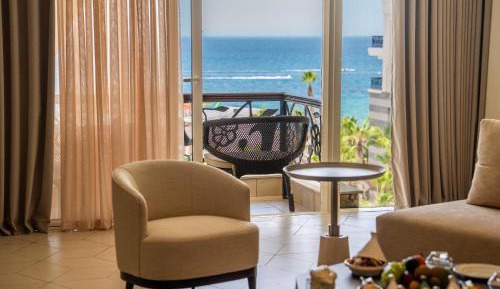 Executive Suite with Sea View