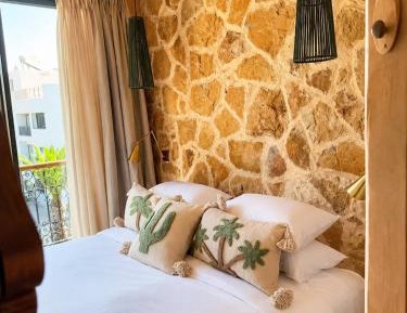 King Room with Balcony
