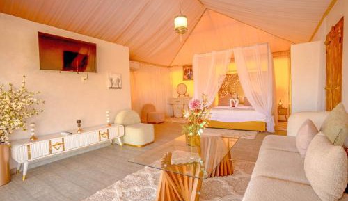 Tent