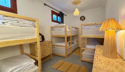 Bed in 6-Bed Mixed Dormitory Room
