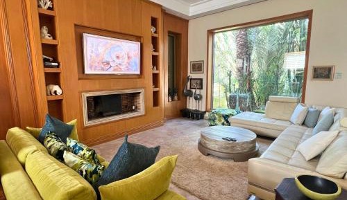 Deluxe Villa